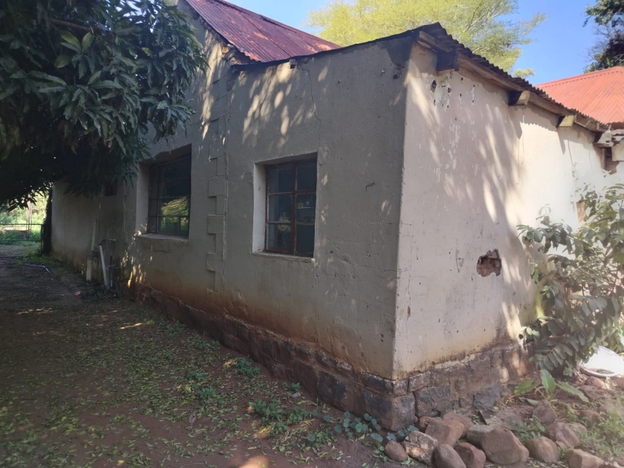 Commercial Property for Sale in Buffelshoek AH North West